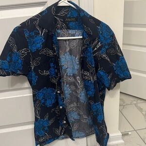 Zara Men's Black and Blue Floral Shirt
